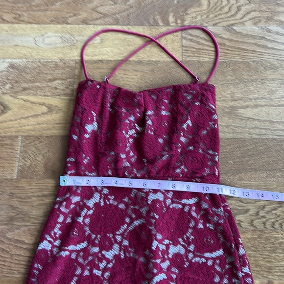 Lucy in the Sky red lace small mini dress with adjustable straps shorter front - Picture 2 of 7